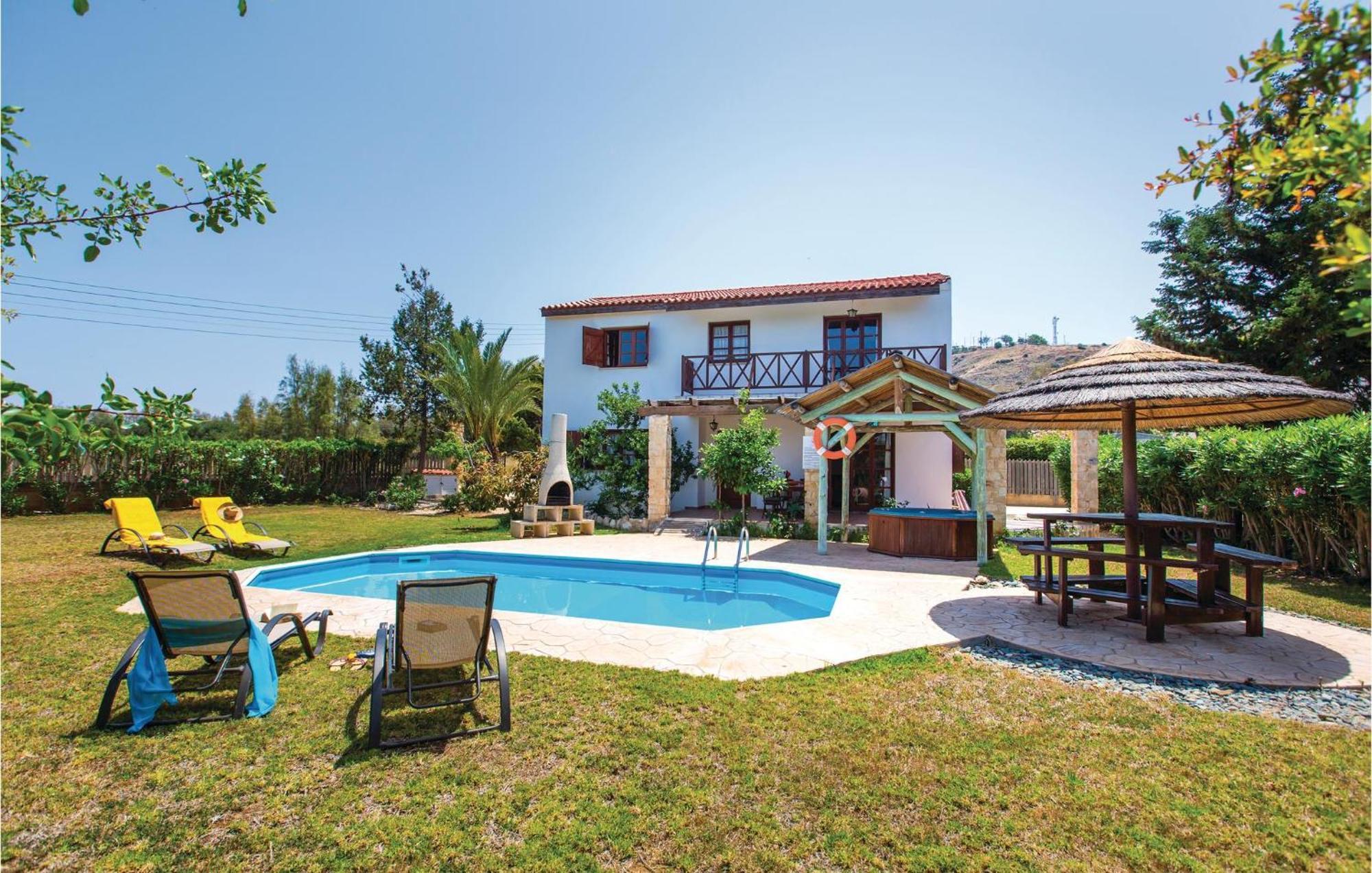 Amazing Home In Pomos With Wifi Екстер'єр фото